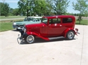 1932 Ford Sedan (001)